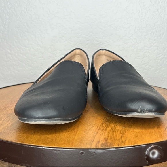 287. Naturalizer Women's Emiline Slip-On Loafer Black 7.5 - Picture 2 of 7